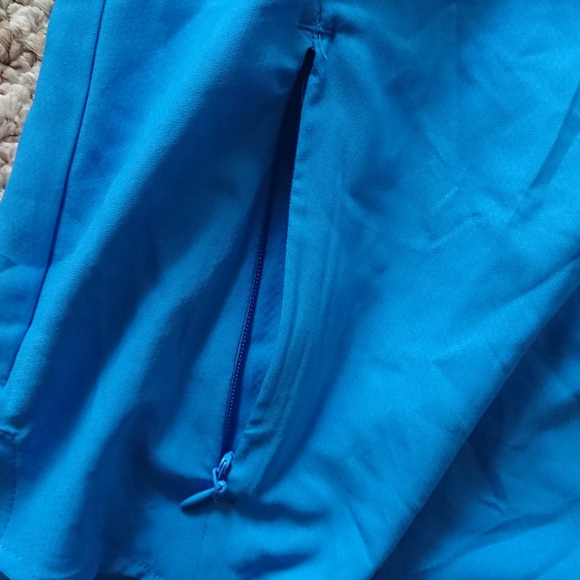 Magellan Outdoors Overcast Fishing Button-Down Shirt in blue size S - Picture 4 of 14